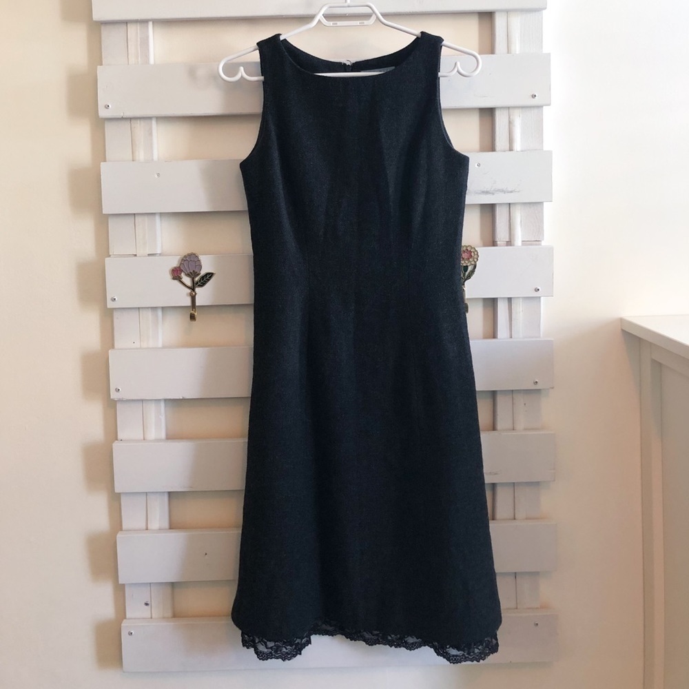 Smart Set 𝅺midi wool dress with lace trim